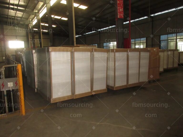 22 Containers of Metal Filing Cabinets for Australia and New Zealand Office Projects — photo 06